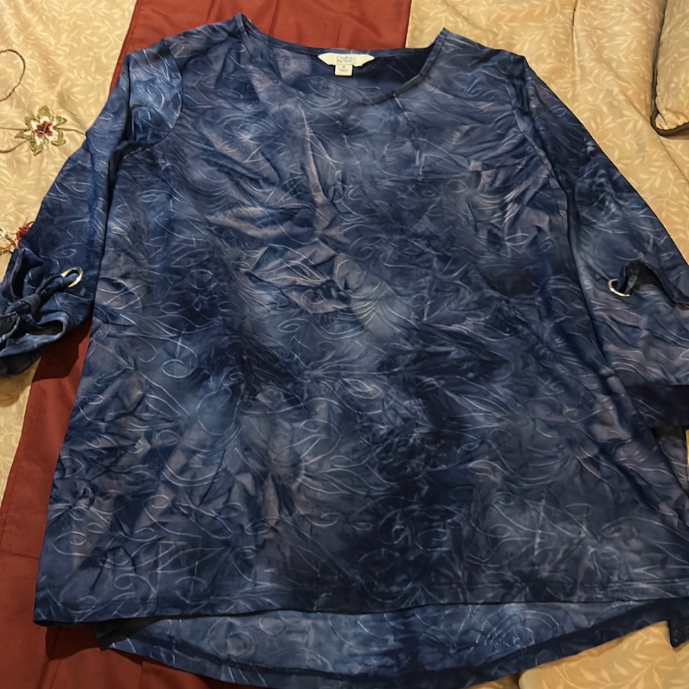 Blue blouse
